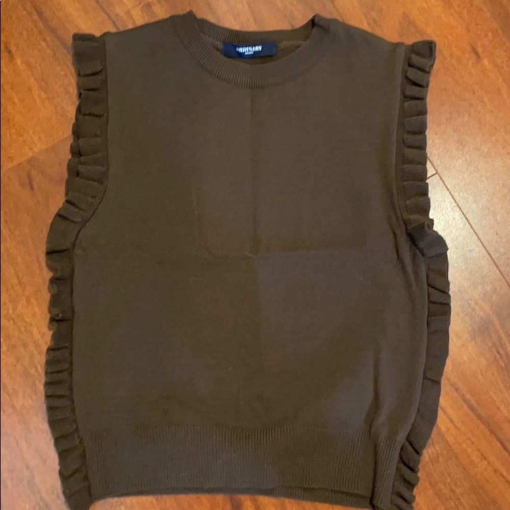 Sweater vest